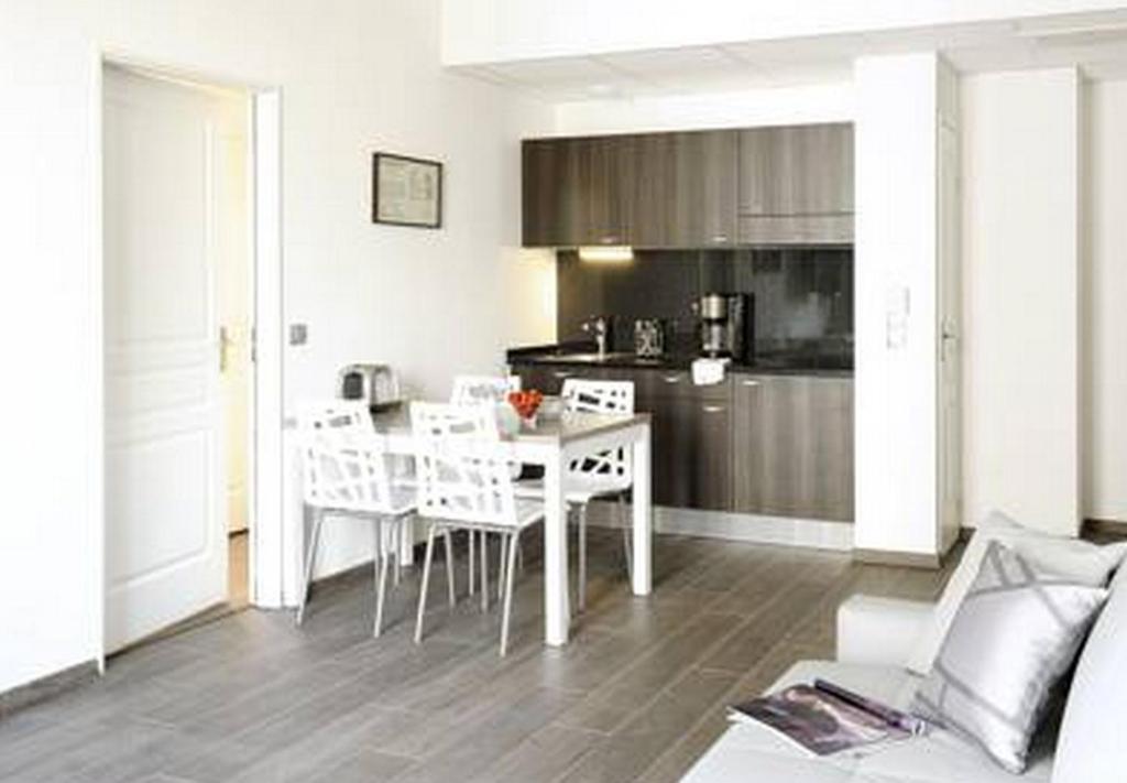 Lagrange Aparthotel Lyon Lumiere Habitación foto
